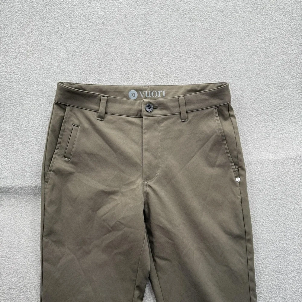 Vuori Pants Mens 28x30 (Fits 30/30) Green Slim Fit Stretch Performance Chino.
